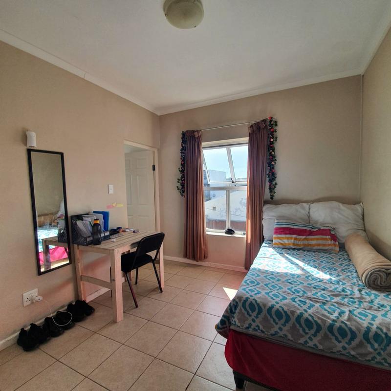 To Let 3 Bedroom Property for Rent in Grahamstown Central Eastern Cape